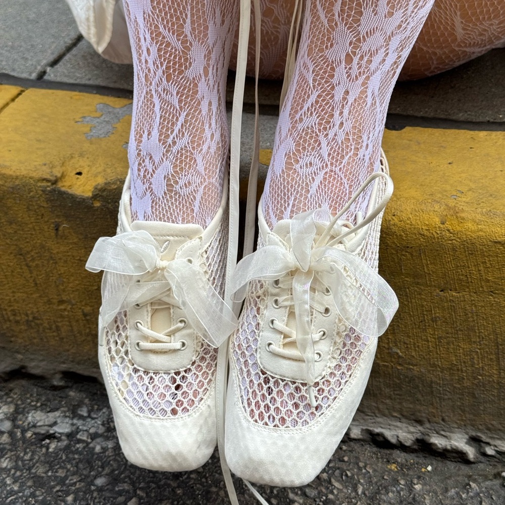 Elegant White Lace-Up Shoes
